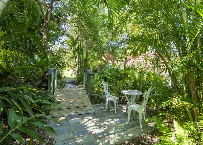 Affordable Island Escape! Queen Studio, Nelly Bay