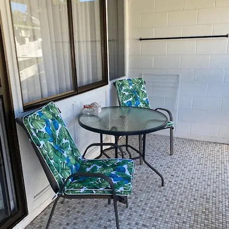 Affordable Island Escape! Queen Studio, Nelly Bay Exterior photo