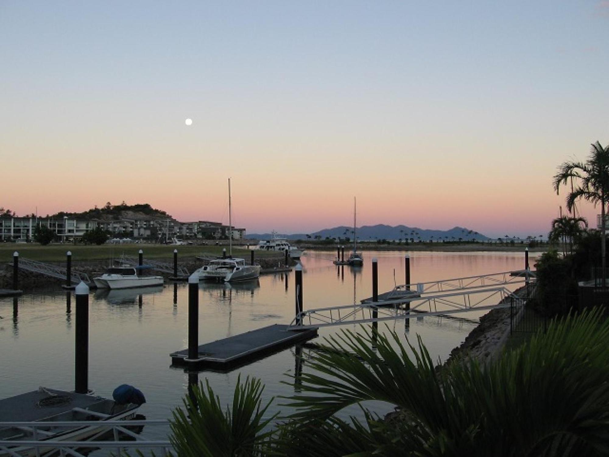 Affordable Island Escape! Queen Studio, Apartment Nelly Bay